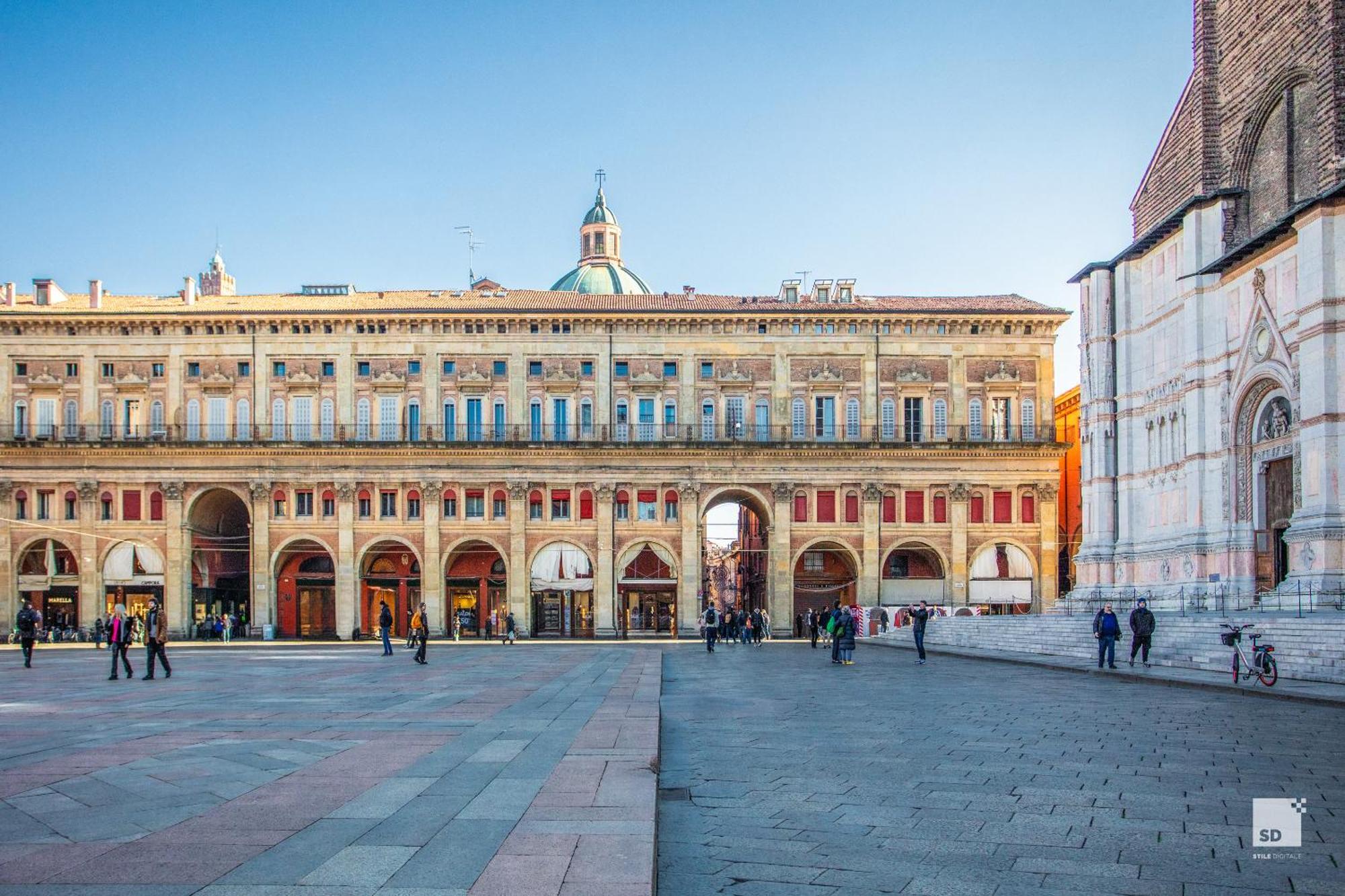 Urbanicooh Paracelso - Piazza Maggiore View Bologna Luaran gambar